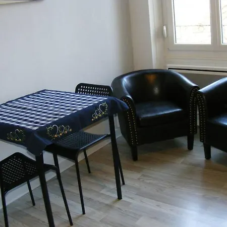Studio Du Parc Thermal Apartamento *